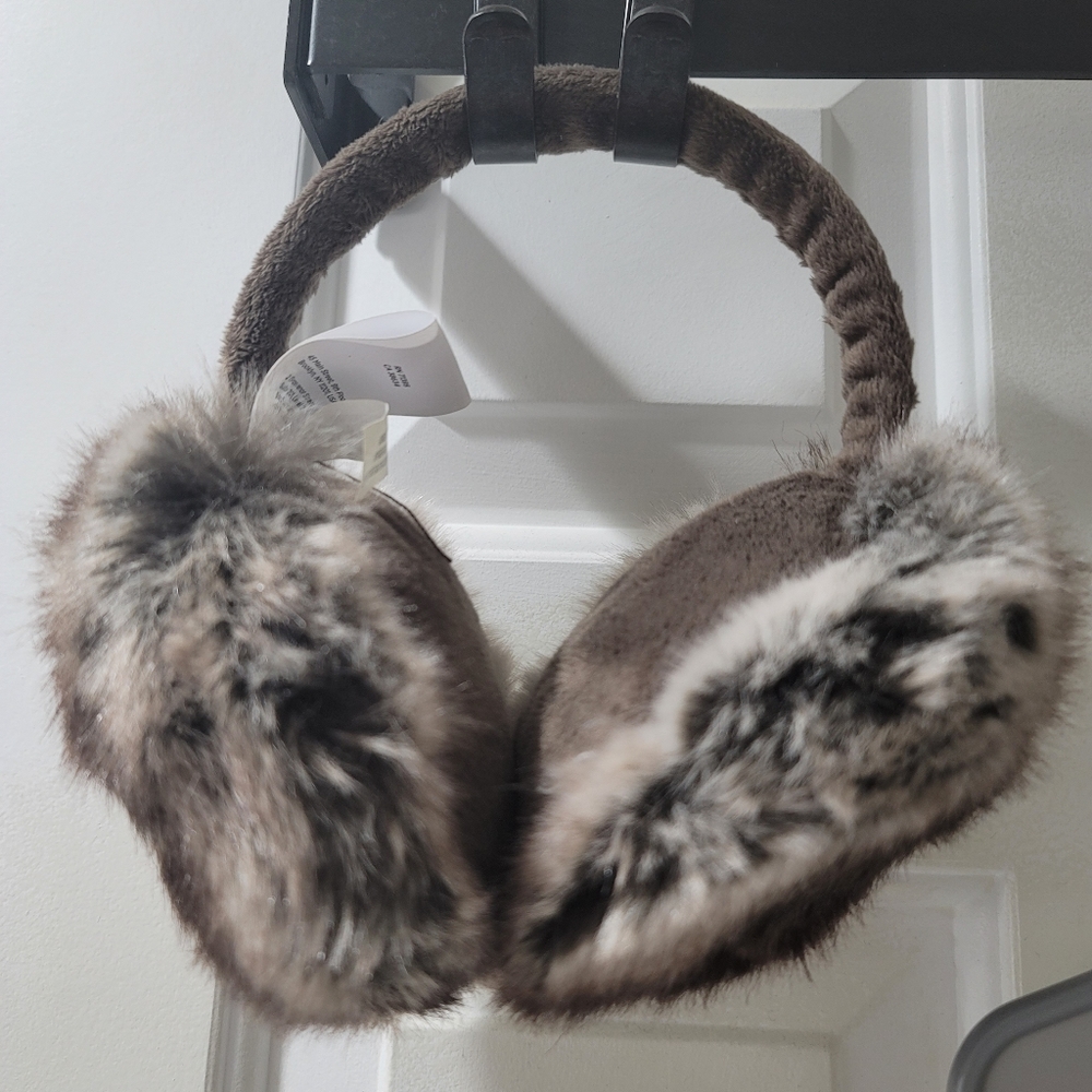 Ear muffs
